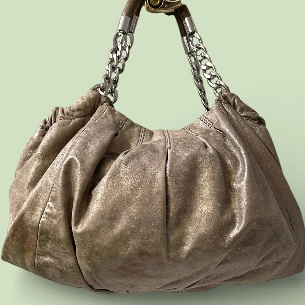 ❤️ Michael Kors ERIN Slouchy Shoulder Hobo Bag in Golden Shimmer